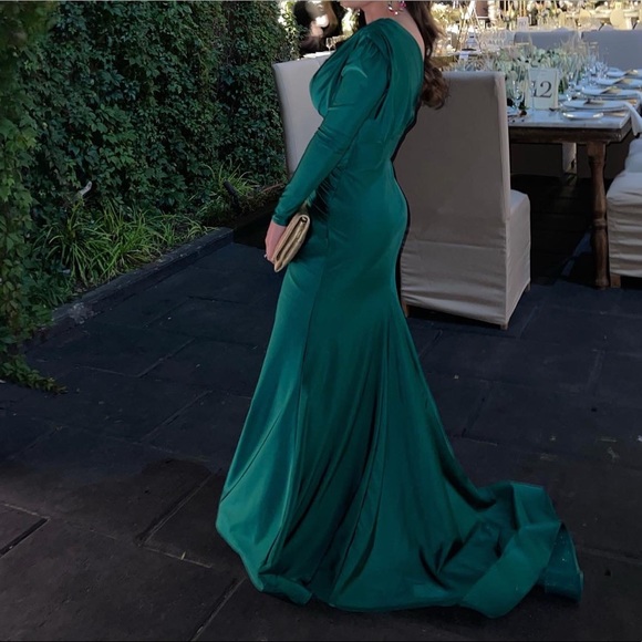 Green evening dress - Picture 5 of 5